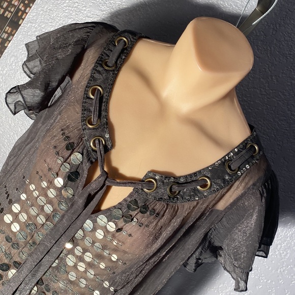 CECICO - sheer top: grey short ruffle sleeves, gold sequins & neck tie - L - Picture 9 of 16